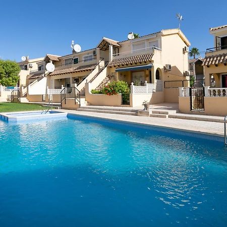 Heads 2 Holiday Homes Apartment Villamartin  Exteriér fotografie