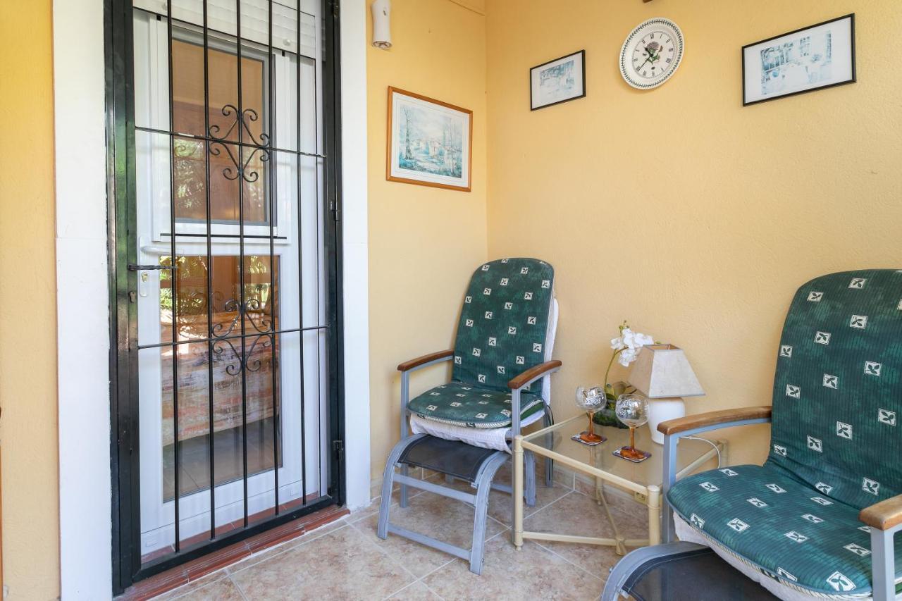Heads 2 Holiday Homes Apartment Villamartin  Exteriér fotografie